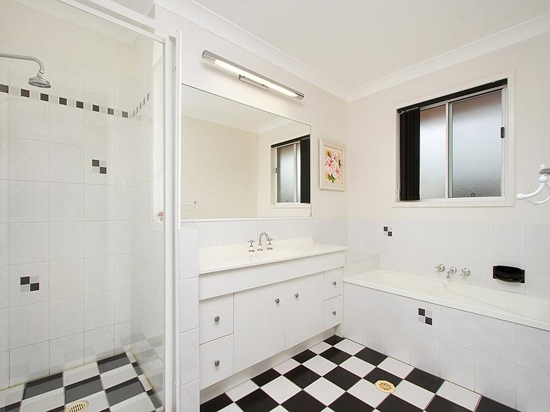 78 St Andrews Drive, Cornubia QLD 4130