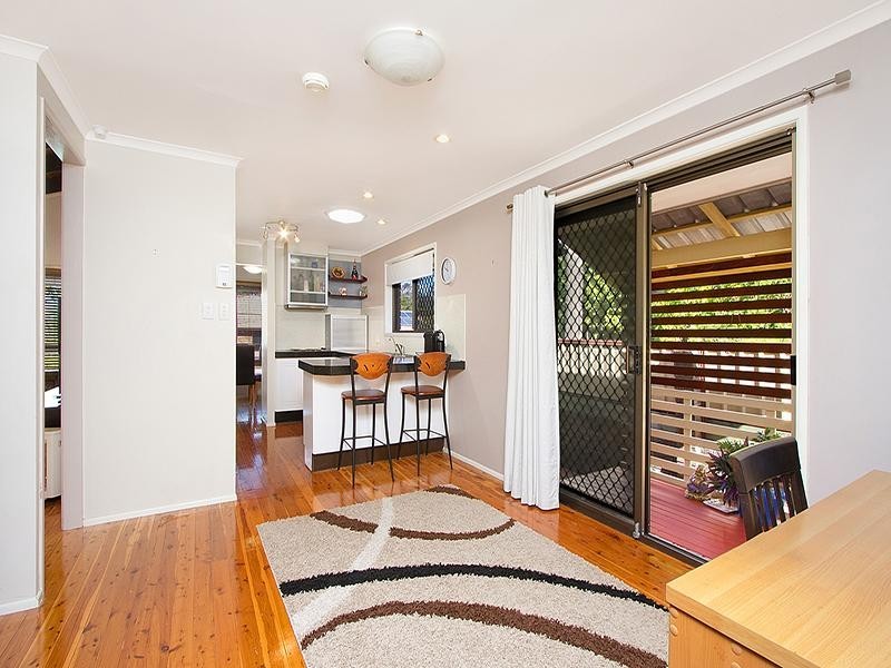 18 Adelong Road, Shailer Park QLD 4128