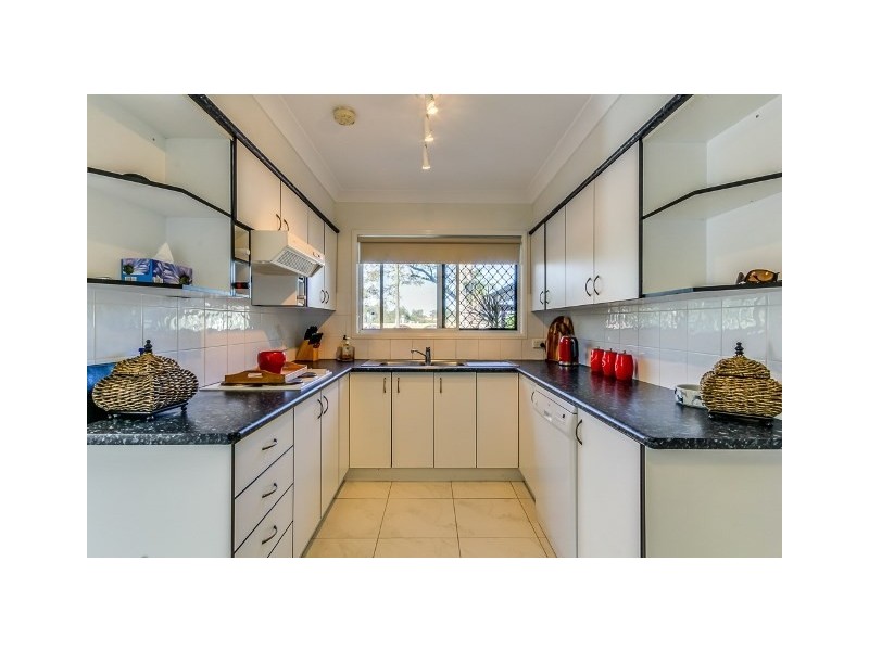 45 Wootton Crescent, Springwood QLD 4127