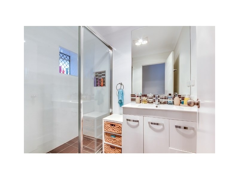 45 Wootton Crescent, Springwood QLD 4127