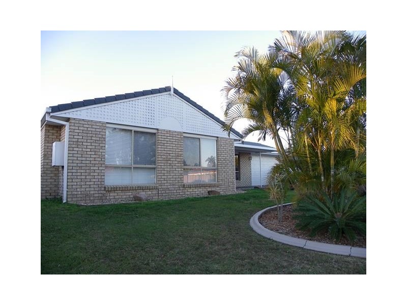 22 Tekam Crescent, Tanah Merah QLD 4128