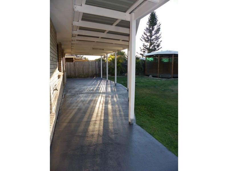 22 Tekam Crescent, Tanah Merah QLD 4128