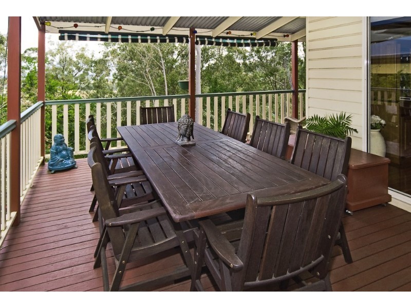 25 Bayview Drive, Tanah Merah QLD 4128