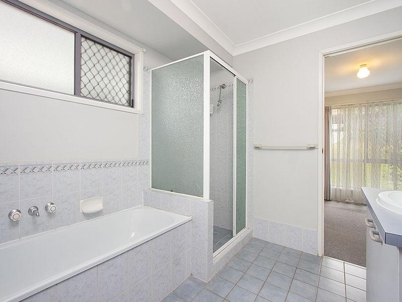 14 Hinchcliffe Street, Tanah Merah QLD 4128