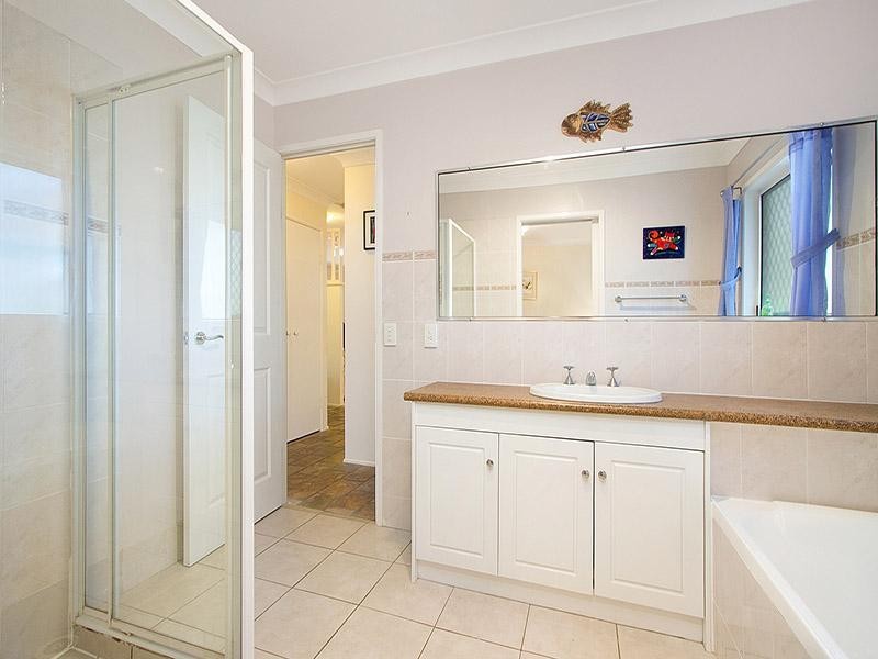 15 Plantain Road, Shailer Park QLD 4128