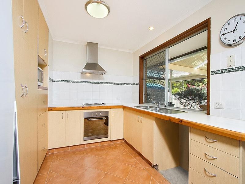 30 Oxley Circuit, Daisy Hill QLD 4127