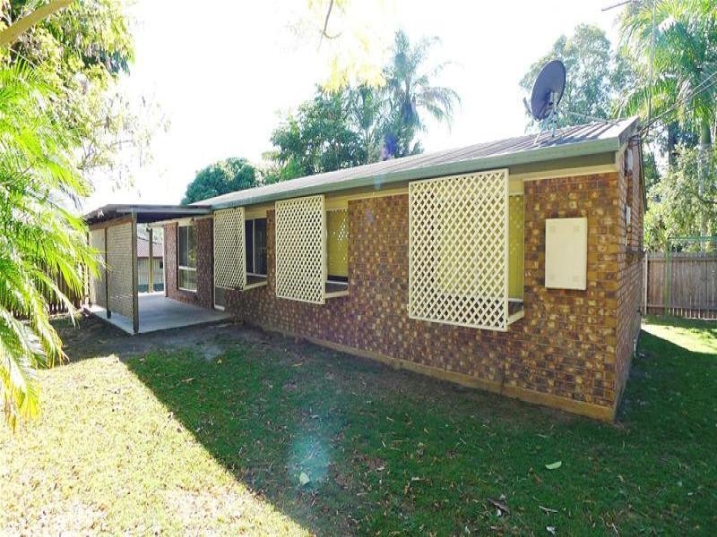 52 Dennis Road, Springwood QLD 4127