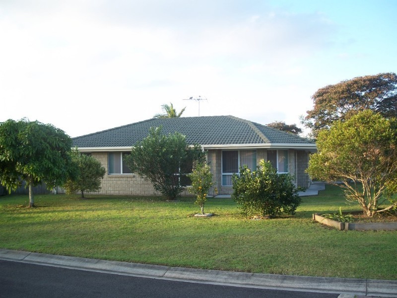 63 Kilsay Crescent, Meadowbrook QLD 4131