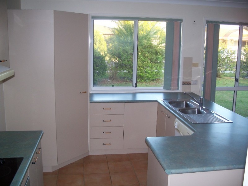 63 Kilsay Crescent, Meadowbrook QLD 4131