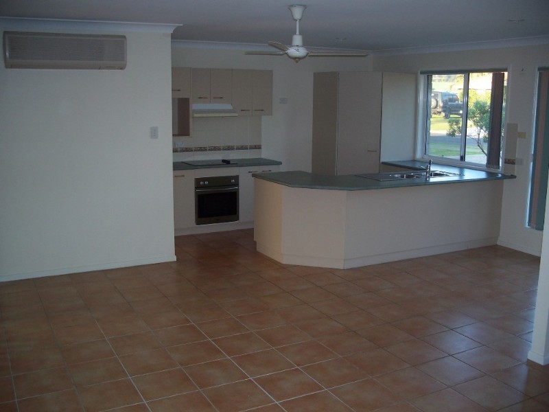 63 Kilsay Crescent, Meadowbrook QLD 4131