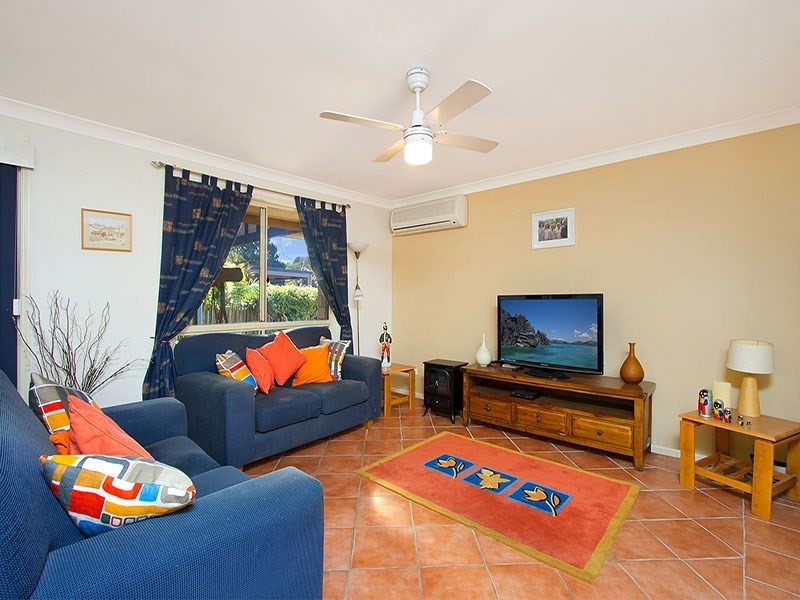 15 Pelewan Court, Tanah Merah QLD 4128