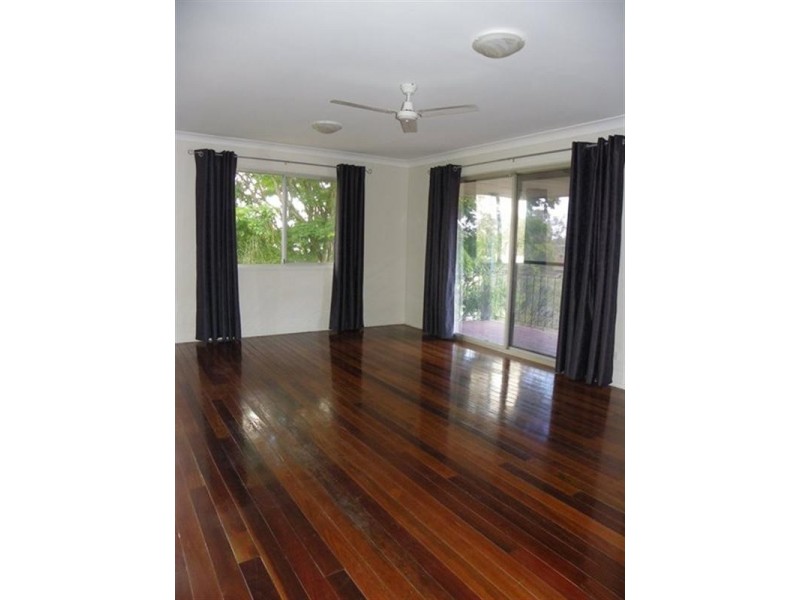 13 Thistlerow Street, Shailer Park QLD 4128