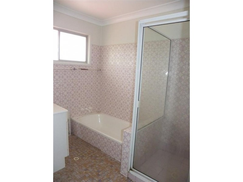 13 Thistlerow Street, Shailer Park QLD 4128