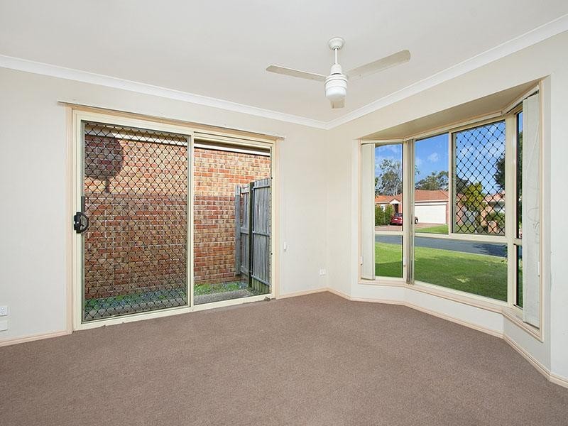 12 Starshine Street, Meadowbrook QLD 4131