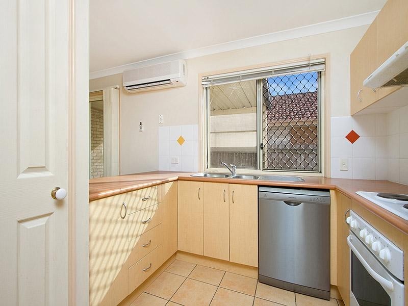 12 Starshine Street, Meadowbrook QLD 4131