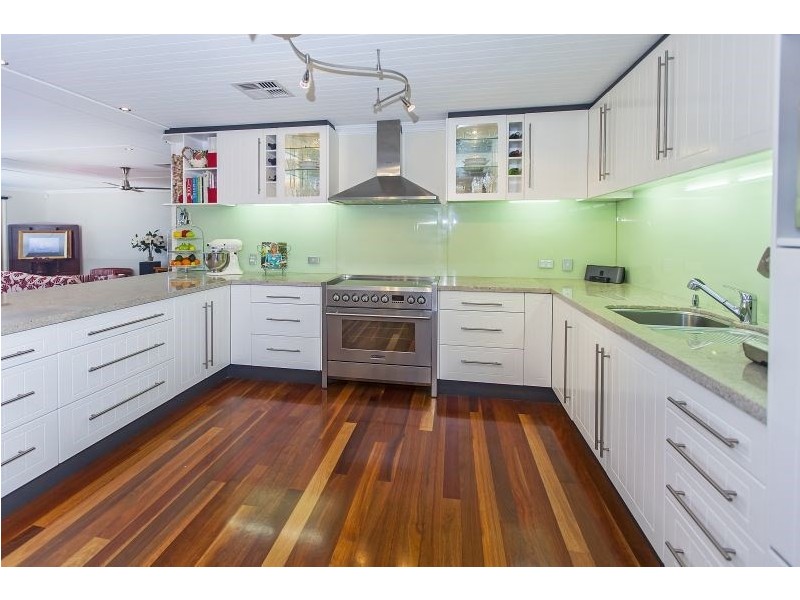 407 Springwood Road, Springwood QLD 4127