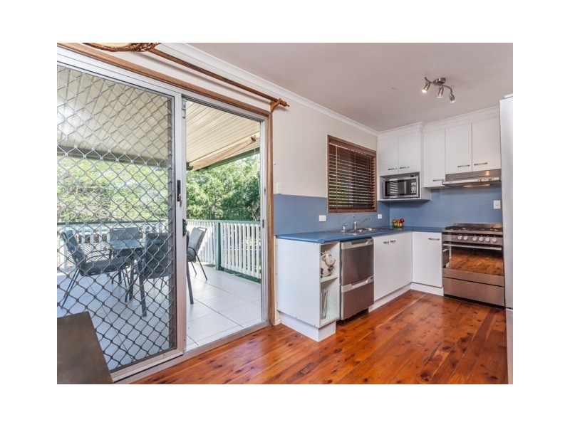 8 Dewar Drive, Loganholme QLD 4129