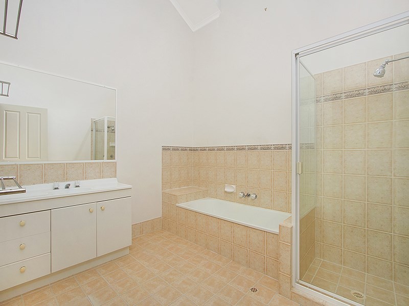 6/16 Michael Lynagh Drive, Daisy Hill QLD 4127