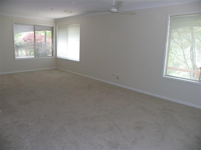 13 Pointer Court, Shailer Park QLD 4128