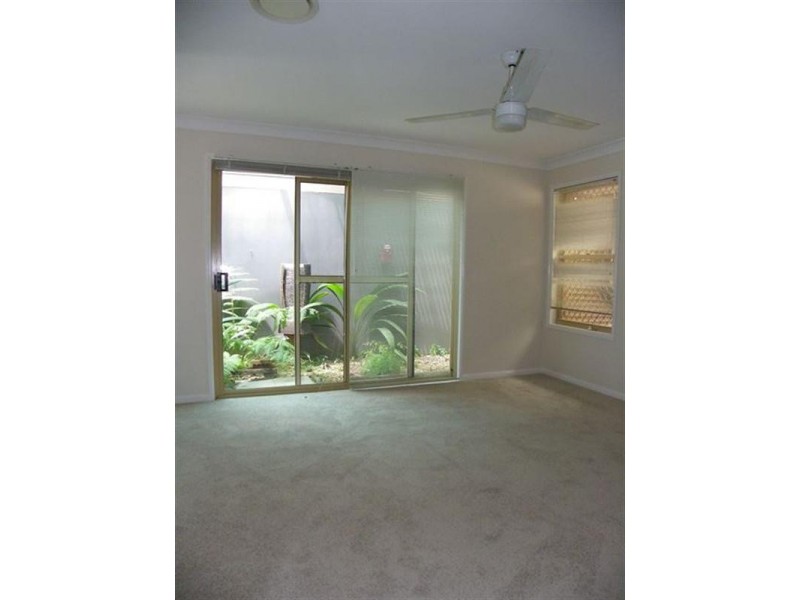 13 Pointer Court, Shailer Park QLD 4128