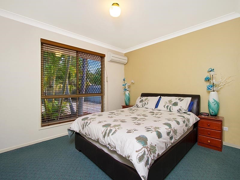 9 Bandar Court, Tanah Merah QLD 4128