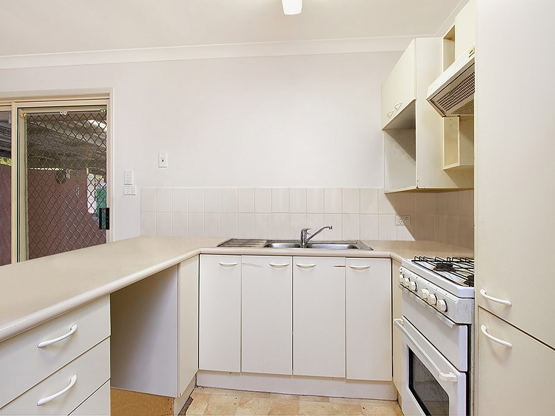 11 Wood Close, Loganholme QLD 4129