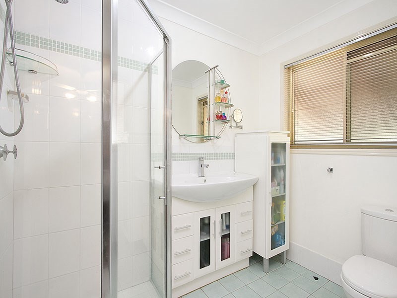 6 Tekam Crescent, Tanah Merah QLD 4128
