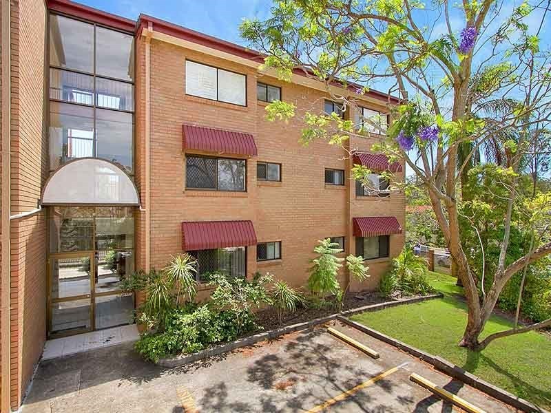 1/11 Mahina Place, Wishart QLD 4122