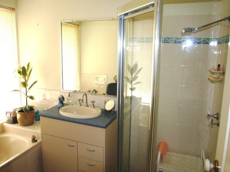5 Kununurra Crescent, Shailer Park QLD 4128