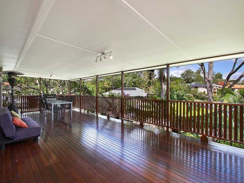 11 Shane Street, Shailer Park QLD 4128