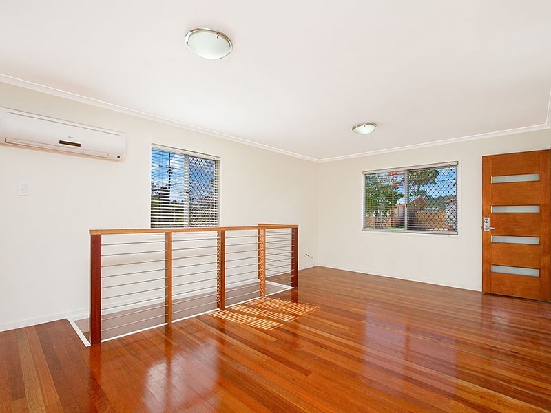 11 Shane Street, Shailer Park QLD 4128