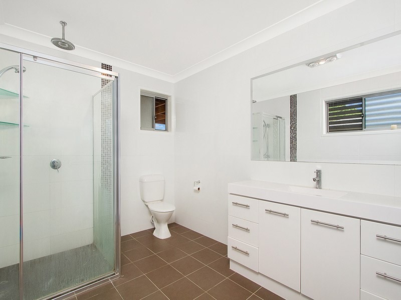 11 Shane Street, Shailer Park QLD 4128