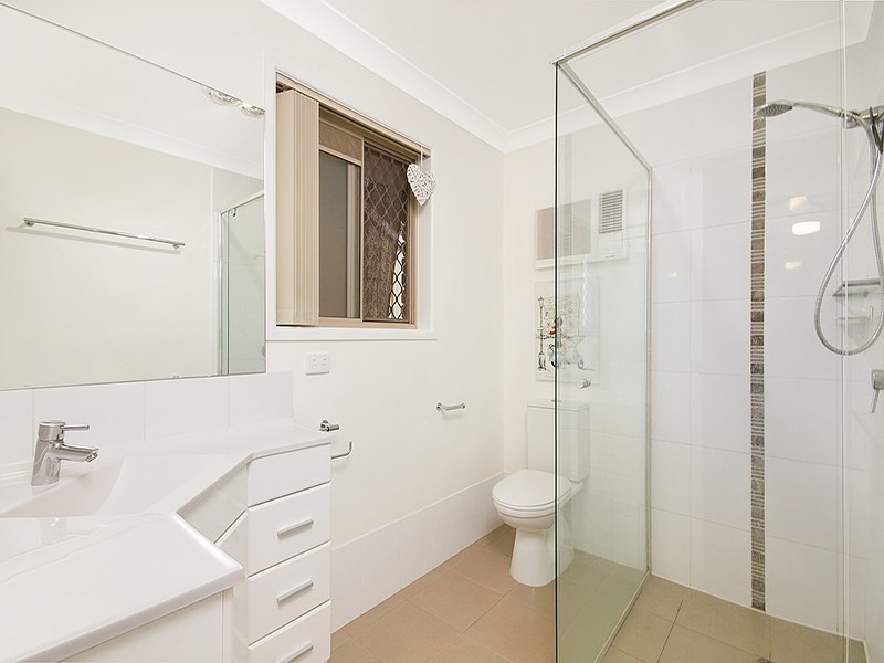 49 Cowra Street, Tanah Merah QLD 4128