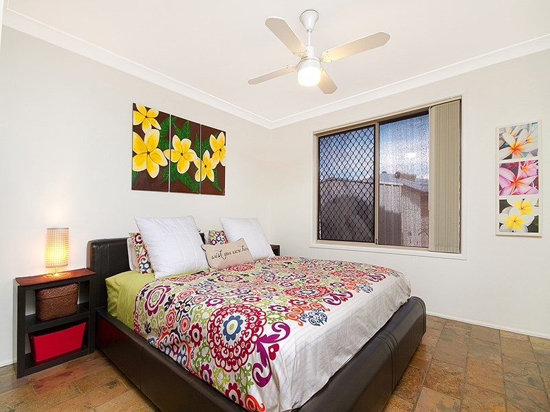 49 Cowra Street, Tanah Merah QLD 4128