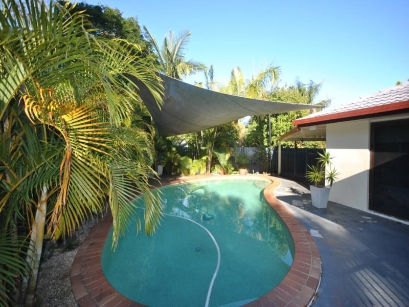 15 Jasmine Crescent, Shailer Park QLD 4128