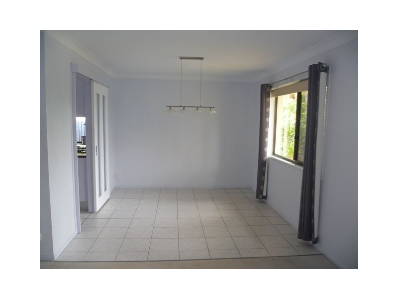 15 Jasmine Crescent, Shailer Park QLD 4128