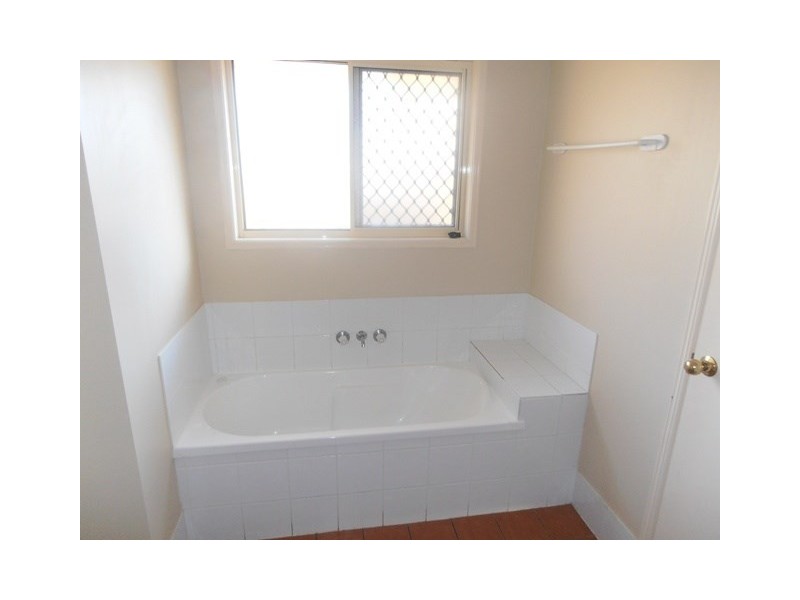 13/7 Phoenix Way, Crestmead QLD 4132