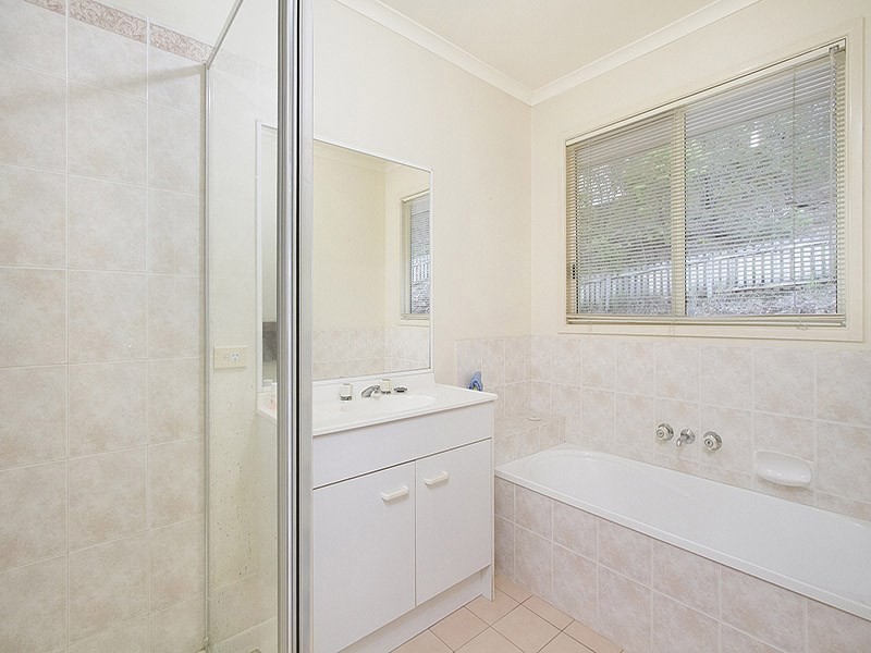 23 Tahan Crescent, Tanah Merah QLD 4128