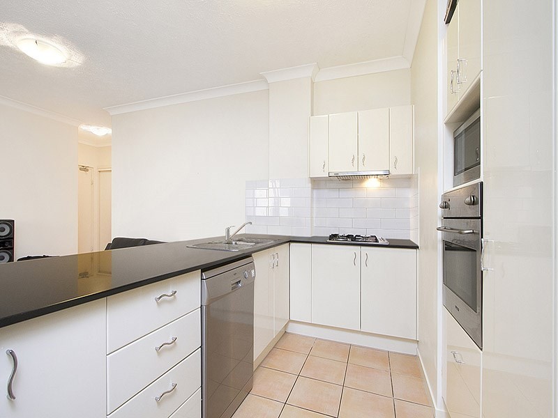 13/120 Commercial Road, Teneriffe QLD 4005