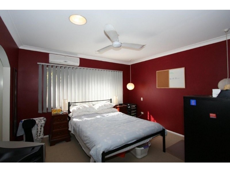 16 Juanita Grove, Springwood QLD 4127
