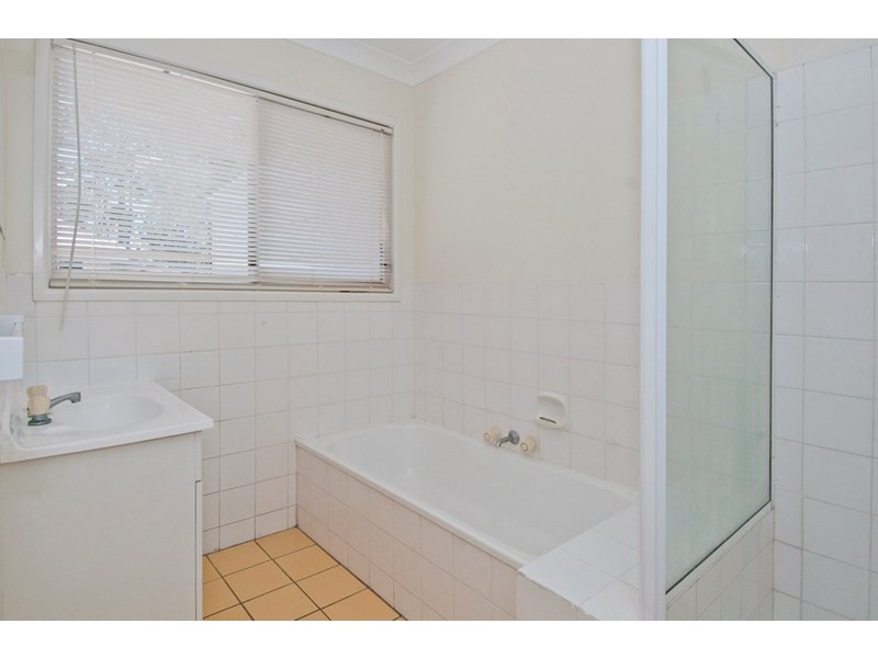 18 Kerrong Court, Shailer Park QLD 4128