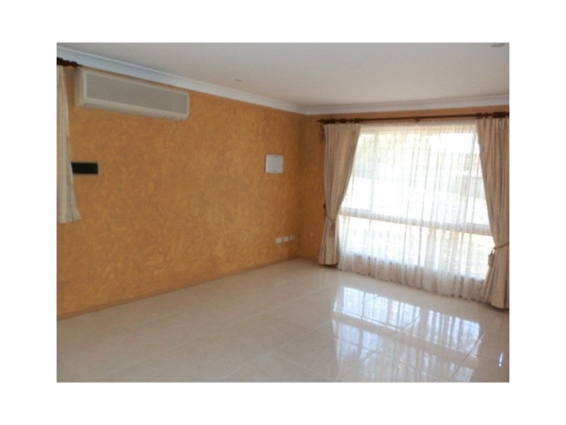 135 Shailer Road, Shailer Park QLD 4128