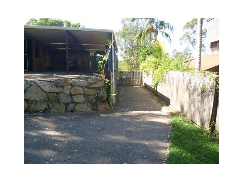 135 Shailer Road, Shailer Park QLD 4128