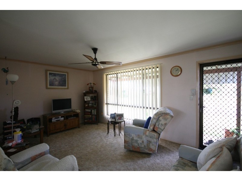 2 Holder Street, Loganholme QLD 4129