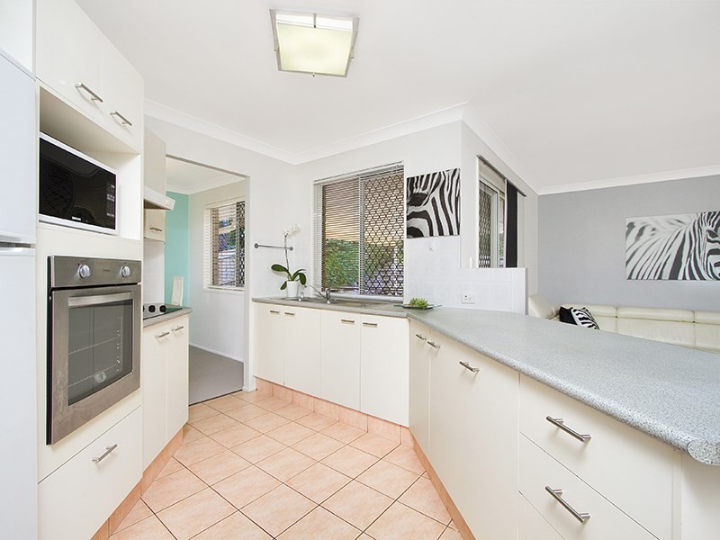 31 Hinchcliffe Street, Tanah Merah QLD 4128