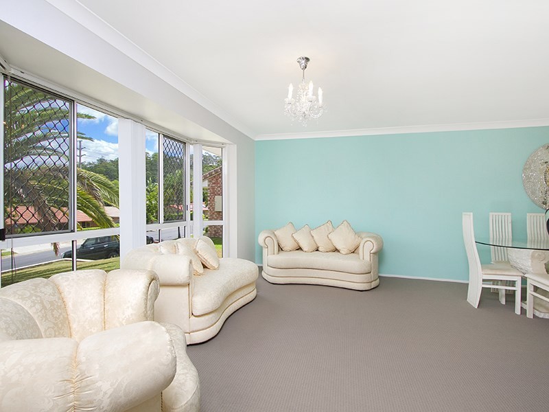 31 Hinchcliffe Street, Tanah Merah QLD 4128