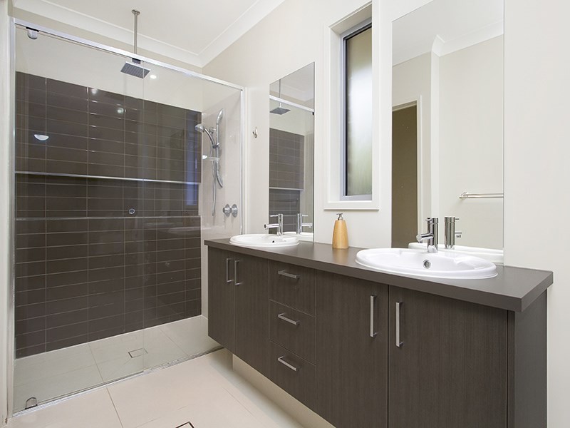 3/14 Abang Avenue, Tanah Merah QLD 4128