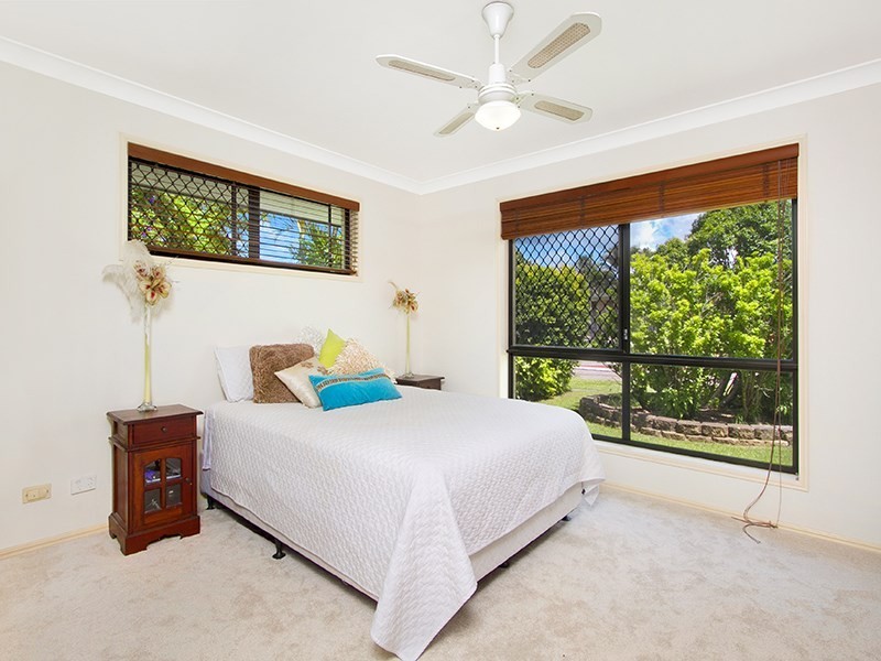 6 Mulde Place, Meadowbrook QLD 4131