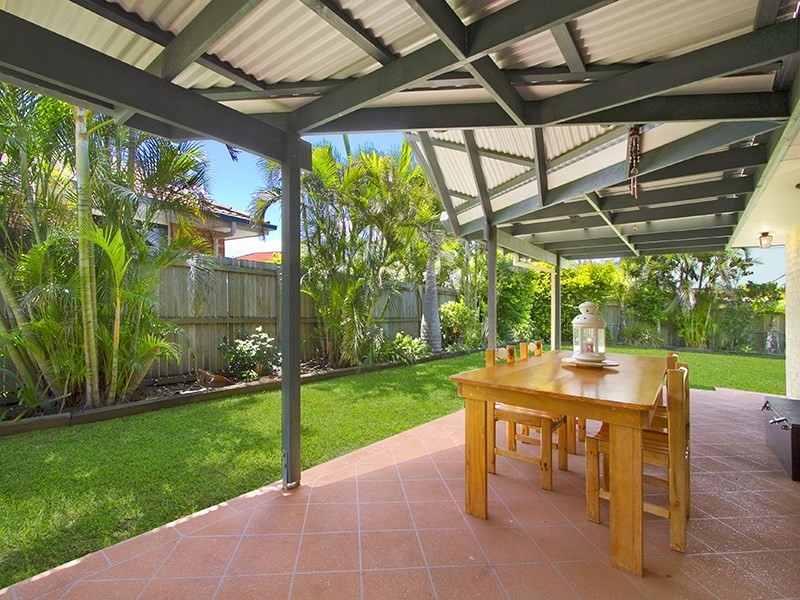 6 Mulde Place, Meadowbrook QLD 4131
