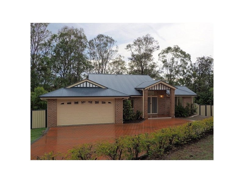 26 Riviera Court, Cornubia QLD 4130